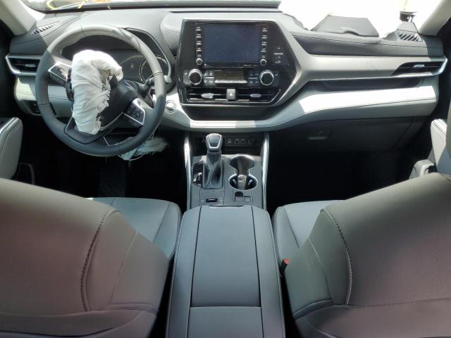 5TDGZRAHXNS559735 - 2022 TOYOTA HIGHLANDER XLE Qara foto 8