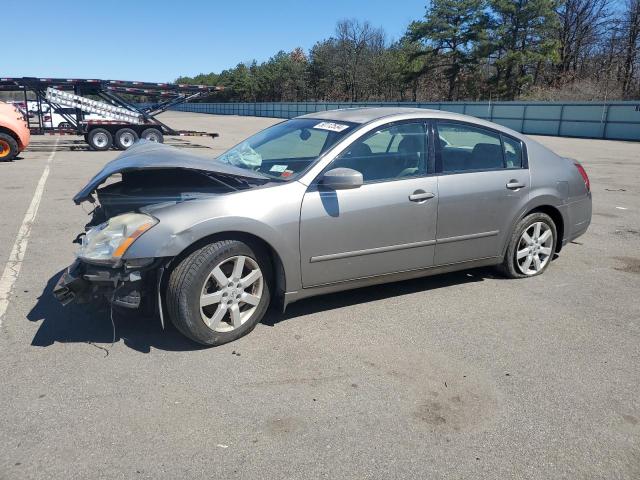 2004 NISSAN MAXIMA SE, 