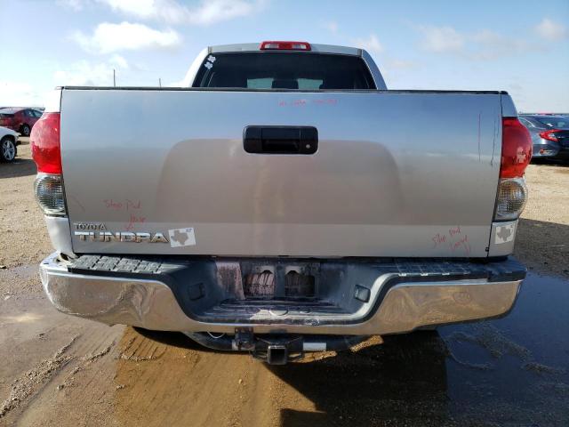 5TFRU541X8X006905 - 2008 TOYOTA TUNDRA DOUBLE CAB SILVER photo 6