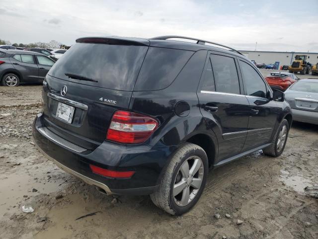4JGBB8GB2BA657920 - 2011 MERCEDES-BENZ ML 350 4MATIC BLACK photo 3