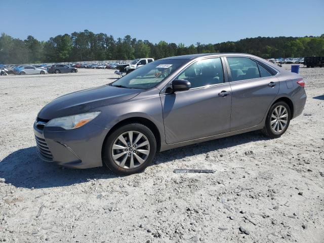 4T1BF1FK9FU907185 - 2015 TOYOTA CAMRY LE GRAY photo 1