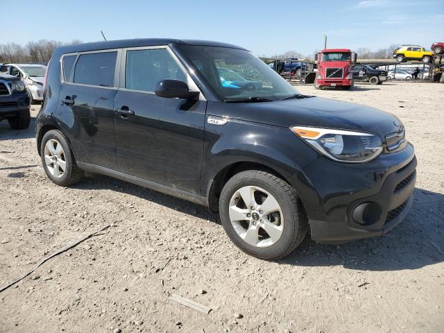 KNDJN2A25K7686354 - 2019 KIA SOUL BLACK photo 4