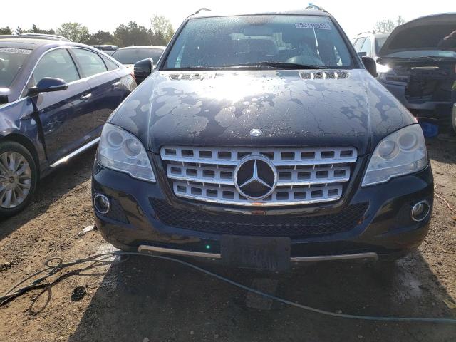 4JGBB8GB4BA737266 - 2011 MERCEDES-BENZ ML 350 4MATIC BLACK photo 5