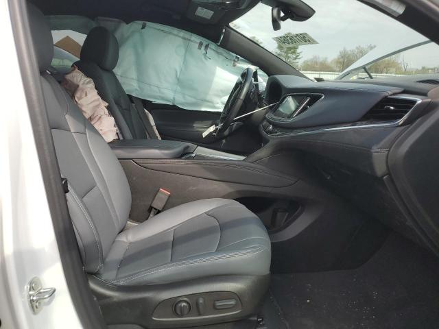 5GAEVAKW0PJ111197 - 2023 BUICK ENCLAVE ESSENCE 白色 照片 7