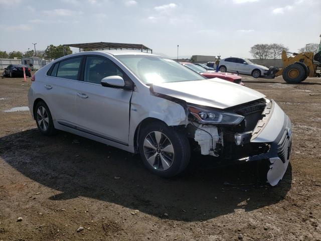 KMHC75LD5JU090398 - 2018 HYUNDAI IONIQ LIMITED SILVER photo 4