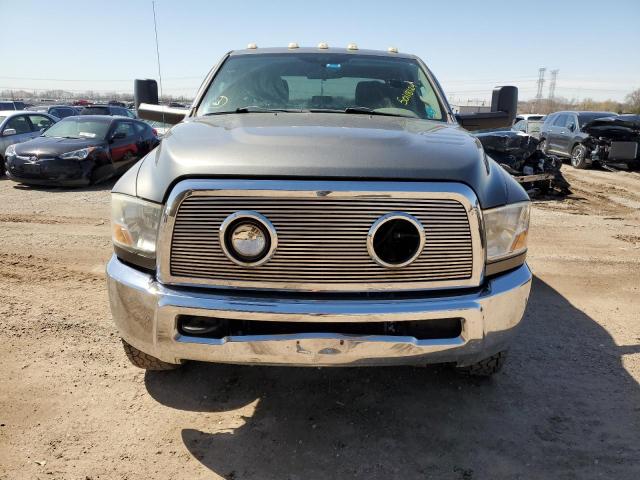 3D7UT2CL8BG619721 - 2011 DODGE RAM 2500 GRAY photo 5