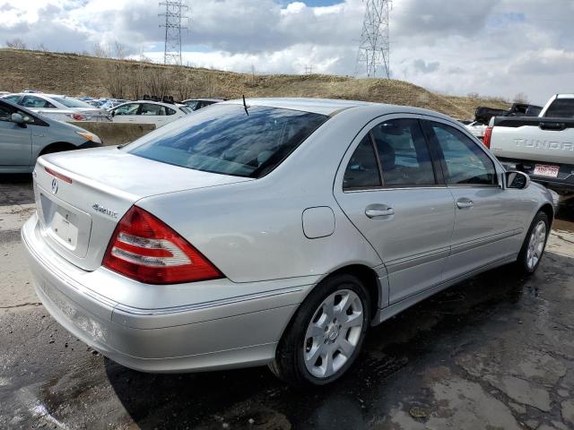 WDBRF84J45F669639 - 2005 MERCEDES-BENZ C 320 4MATIC SILVER photo 3