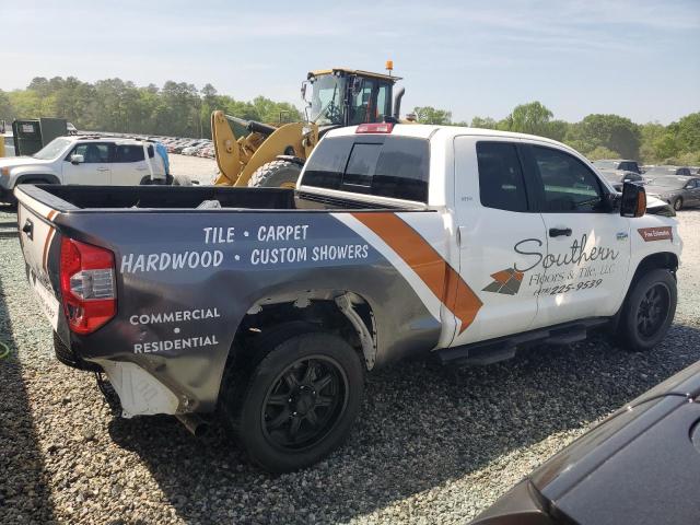 5TFRY5F13MX277414 - 2021 TOYOTA TUNDRA DOUBLE CAB SR/SR5 WHITE photo 3