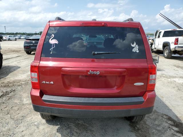 1C4NJRFB2DD114614 - 2013 JEEP PATRIOT LATITUDE RED photo 6