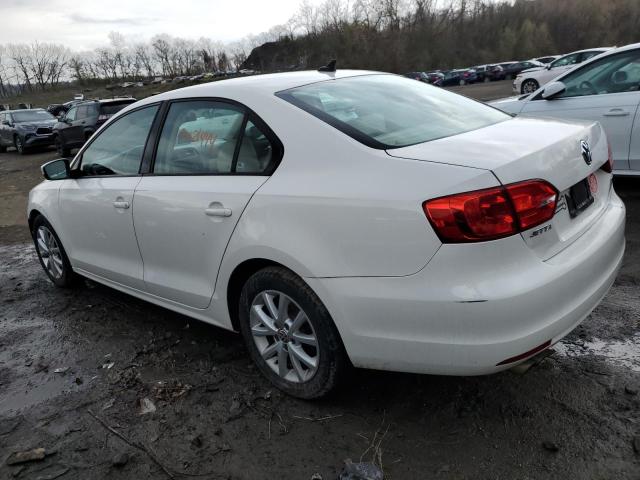 3VWDP7AJXCM419517 - 2012 VOLKSWAGEN JETTA SE WHITE photo 2