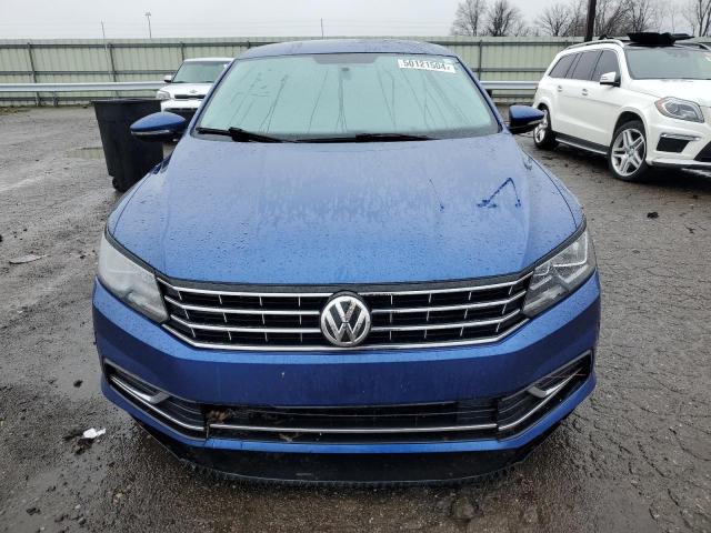 1VWAT7A34HC073845 - 2017 VOLKSWAGEN PASSAT S BLUE photo 5