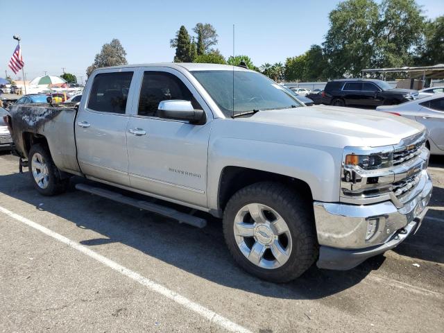 3GCUKSEC6JG520047 - 2018 CHEVROLET SILVERADO K1500 LTZ SILVER photo 4