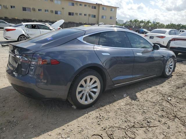 5YJSA1E2XJF292149 - 2018 TESLA MODEL S ნაცრისფერი ფოტო 3