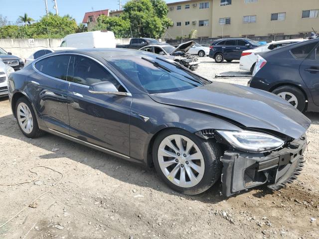 5YJSA1E2XJF292149 - 2018 TESLA MODEL S ნაცრისფერი ფოტო 4