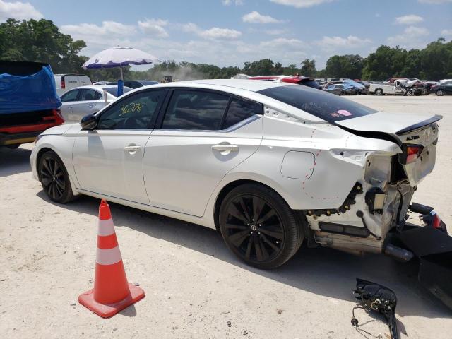 1N4BL4CV7NN413077 - 2022 NISSAN ALTIMA SR WHITE photo 2