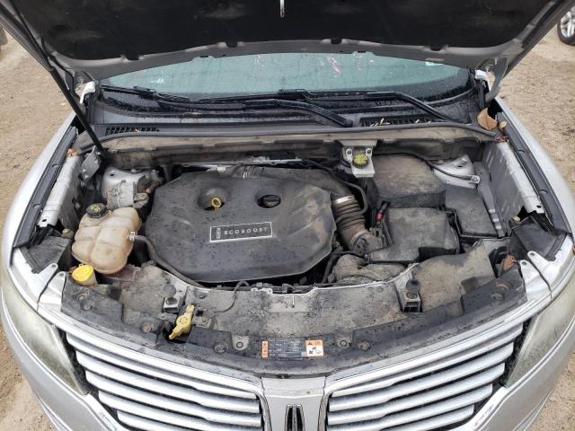 5LMCJ3D91GUJ20809 - 2016 LINCOLN MKC RESERVE SILVER photo 12