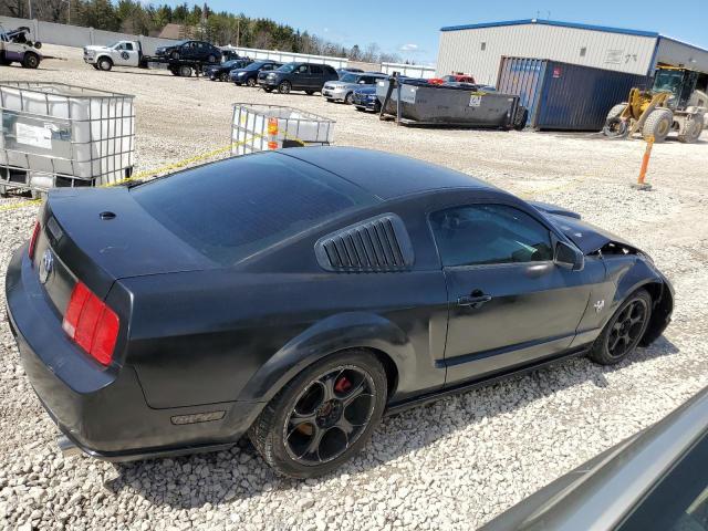 1ZVHT82H495113555 - 2009 FORD MUSTANG GT BLACK photo 3