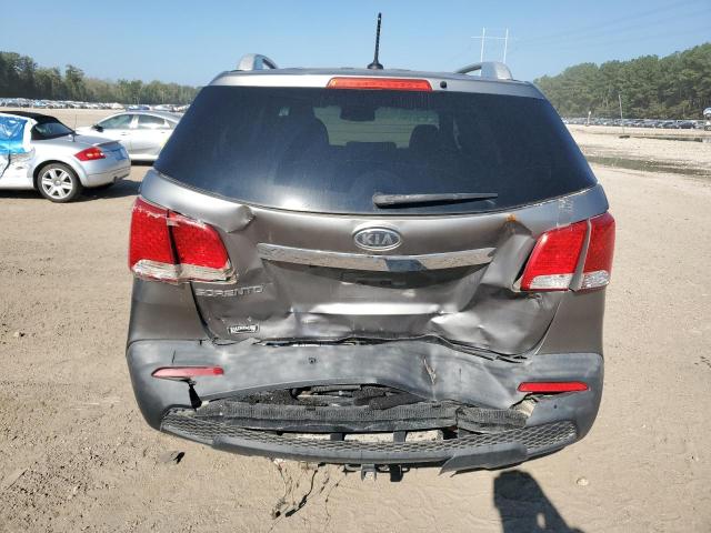 5XYKT4A24BG141691 - 2011 KIA SORENTO BASE GRAY photo 6