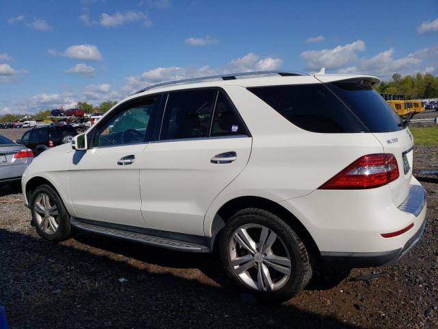 4JGDA5HB3DA128164 - 2013 MERCEDES-BENZ ML 350 4MATIC WHITE photo 2