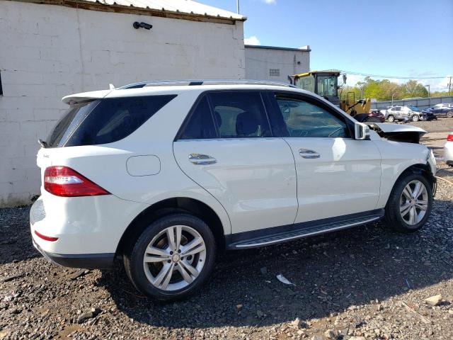 4JGDA5HB3DA128164 - 2013 MERCEDES-BENZ ML 350 4MATIC WHITE photo 3