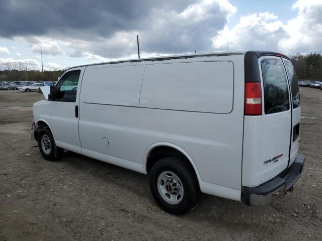 1GTW7FCG5D1101939 - 2013 GMC SAVANA G2500 WHITE photo 2