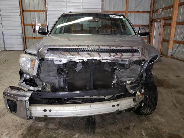 5TFGY5F19EX164348 - 2014 TOYOTA TUNDRA CREWMAX PLATINUM 银色 照片 5