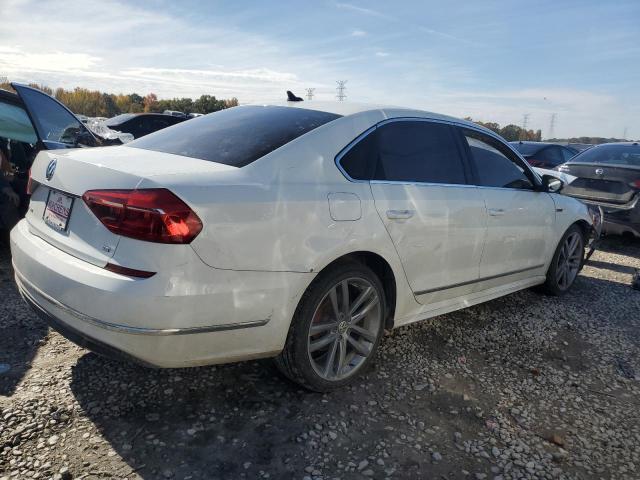 1VWDT7A32HC030182 - 2017 VOLKSWAGEN PASSAT R-LINE Weiß Foto 3