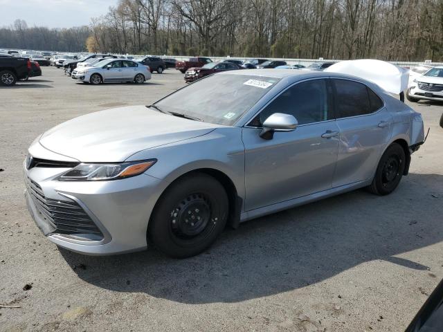 2022 TOYOTA CAMRY LE, 