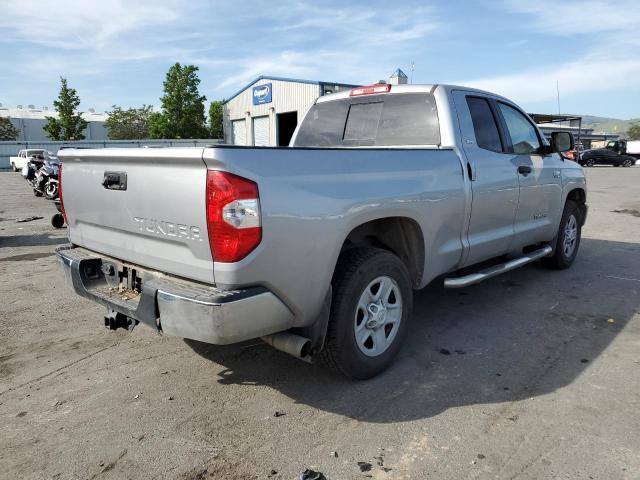 5TFRY5F1XGX204724 - 2016 TOYOTA TUNDRA DOUBLE CAB SR/SR5 SILVER photo 3