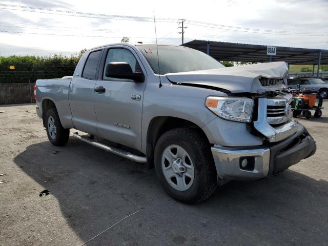 5TFRY5F1XGX204724 - 2016 TOYOTA TUNDRA DOUBLE CAB SR/SR5 SILVER photo 4