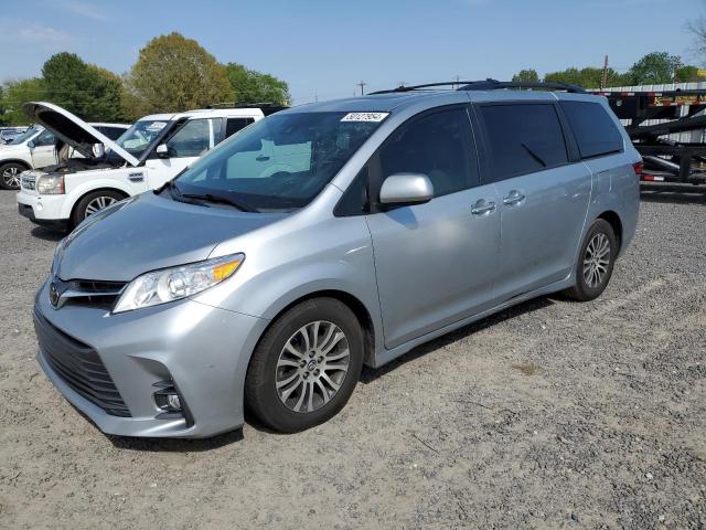 2019 TOYOTA SIENNA XLE, 