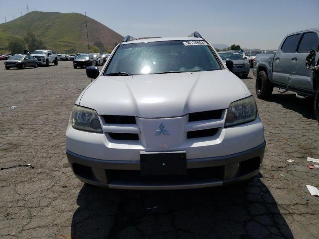 JA4LX31F24U051960 - 2004 MITSUBISHI OUTLANDER LS WHITE photo 5