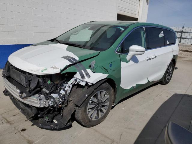 2C4RC1L77NR156160 - 2022 CHRYSLER PACIFICA HYBRID TOURING L WHITE photo 1