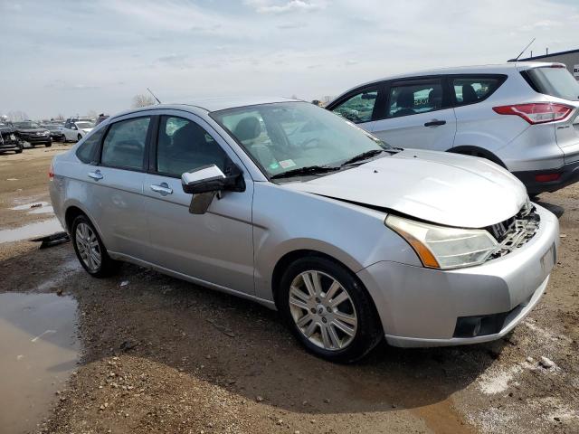 1FAHP3HN3BW204071 - 2011 FORD FOCUS SEL SILVER photo 4