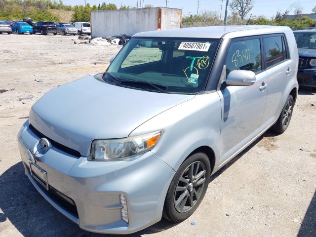 JTLZE4FE7DJ040261 - 2013 TOYOTA SCION XB 银色 照片 2