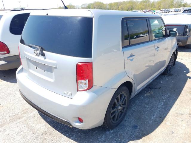 JTLZE4FE7DJ040261 - 2013 TOYOTA SCION XB 银色 照片 4