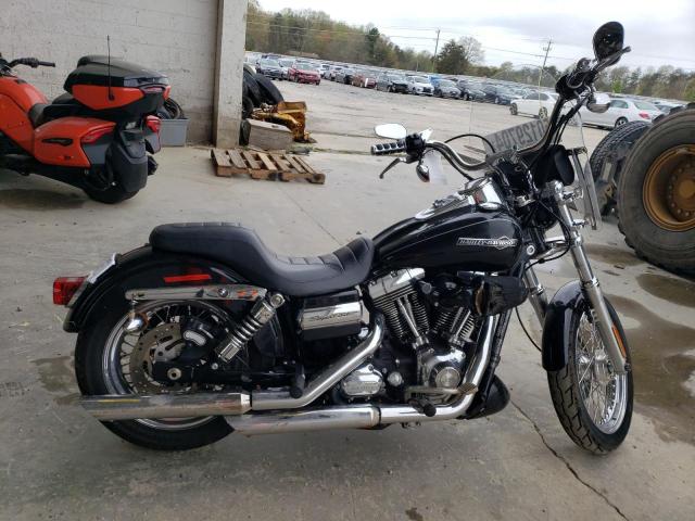 2011 HARLEY-DAVIDSON FXDC, 