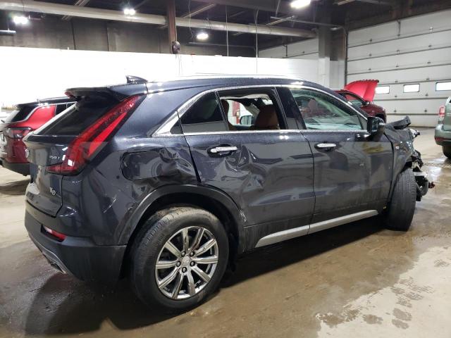 1GYFZDR44NF138300 - 2022 CADILLAC XT4 PREMIUM LUXURY CHARCOAL photo 3