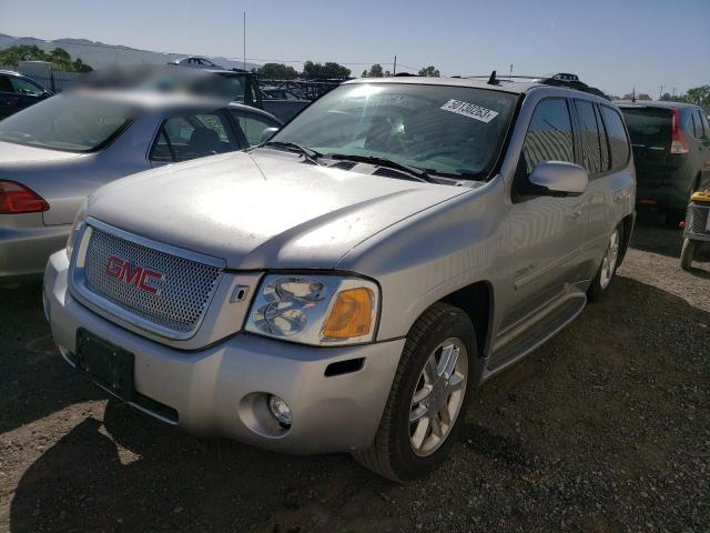 1GKES63M662312732 - 2006 GMC ENVOY DENALI SILVER photo 1