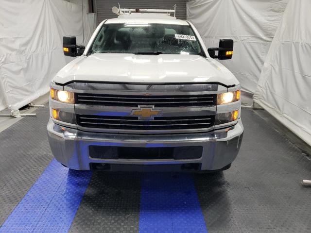 1GB1KUE8XFF517000 - 2015 CHEVROLET SILVERADO K2500 HEAVY DUTY WHITE photo 5