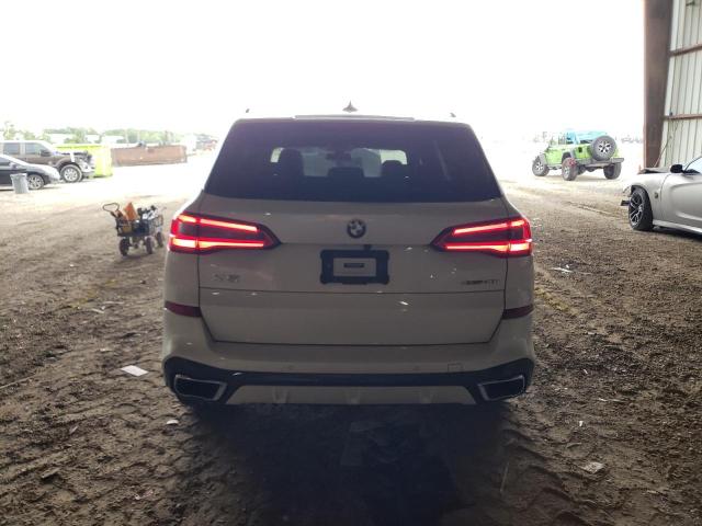 5UXCR6C55KLK84321 - 2019 BMW X5 XDRIVE40I WHITE photo 6