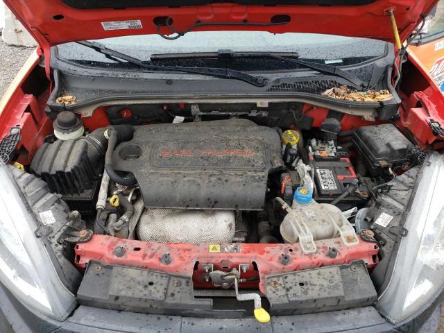 ZFBERFAB1J6K07657 - 2018 RAM PROMASTER 白色 照片 11