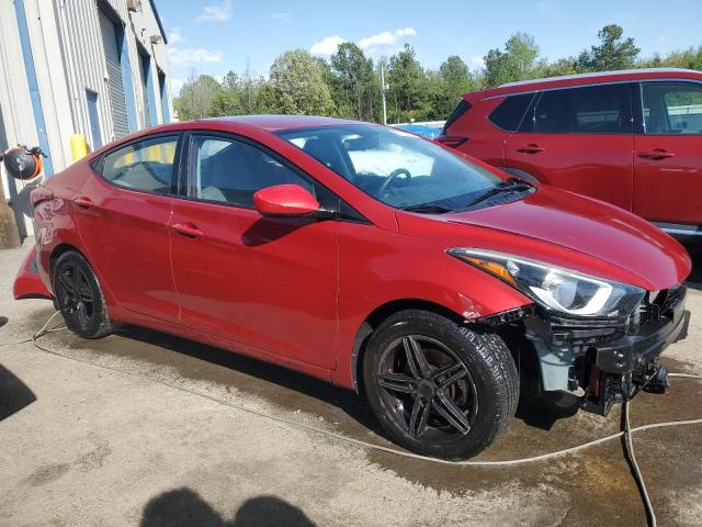 KMHDH4AE9GU580777 - 2016 HYUNDAI ELANTRA SE RED photo 4