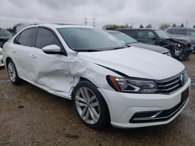 1VWLA7A3XKC002140 - 2019 VOLKSWAGEN PASSAT WOLFSBURG Blanco foto 4