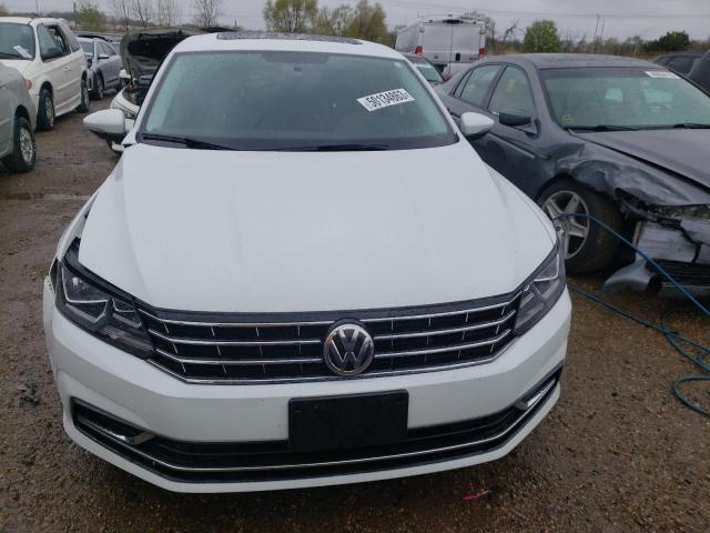 1VWLA7A3XKC002140 - 2019 VOLKSWAGEN PASSAT WOLFSBURG Blanco foto 5
