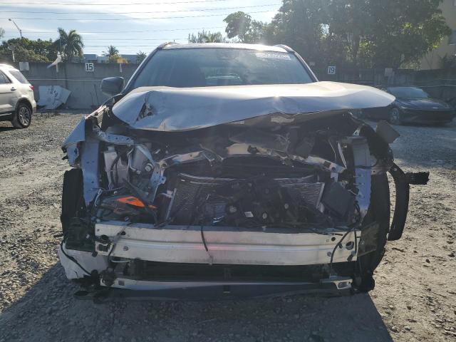 4T3LWRFV5RU163514 - 2024 TOYOTA RAV4 LE ნაცრისფერი ფოტო 5