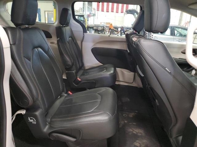 2C4RC1EG5JR258029 - 2018 CHRYSLER PACIFICA TOURING L PLUS BLACK photo 11