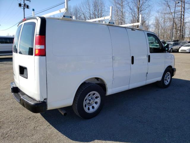 1GCFH154991151575 - 2009 CHEVROLET EXPRESS G1 WHITE photo 3