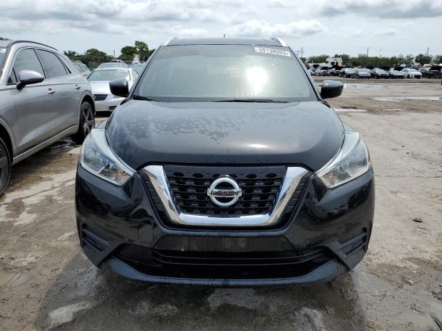 3N1CP5CU4JL530807 - 2018 NISSAN KICKS S BLACK photo 5