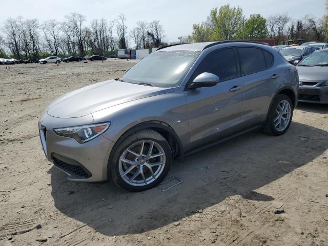 ZASFAKNNXJ7B79087 - 2018 ALFA ROMEO STELVIO TI SPORT GRAY photo 1